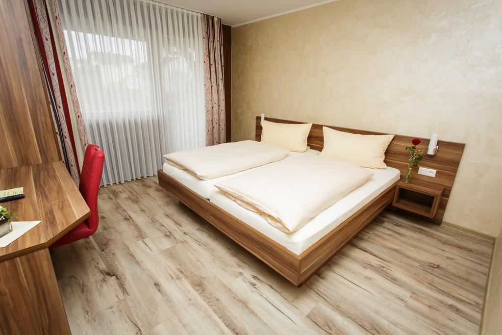 Bayrischer Hof Steinau an der Straße Chambre photo